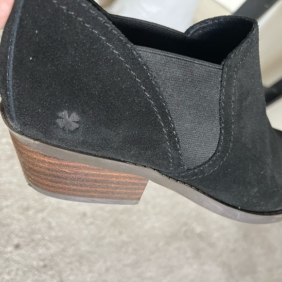 Lucky Brand 7.5M black booties - Picture 4 of 4